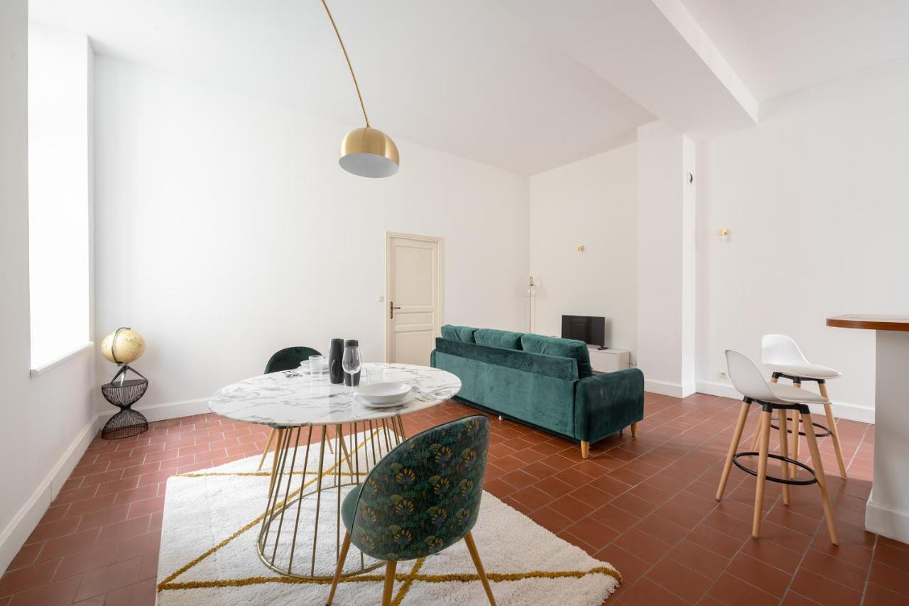 קרקסון Superbe Appartement Avec Cour Dans La Bastide מראה חיצוני תמונה
